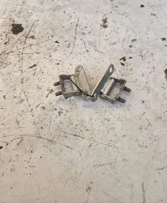 Toyota Corolla Verso E121 Loading door hinge set 