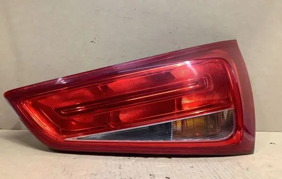 Audi A1 Tailgate rear/tail lights 8X0945094D