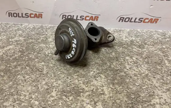Audi A6 S6 C6 4F EGR valve 70030904