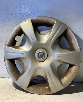 Nissan Note (E11) R16 wheel hub/cap/trim 40315