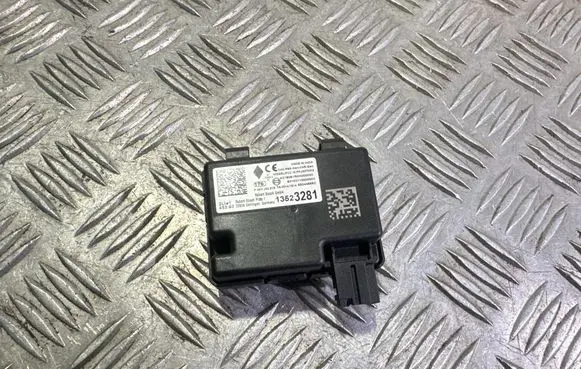 Opel Astra K Door central lock control unit/module 13523281