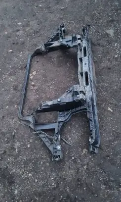 BMW X3 E83 Radiator support slam panel