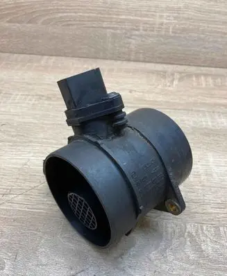 Mercedes-Benz C W203 Mass air flow meter A6460940048 0281002535 A0061531328