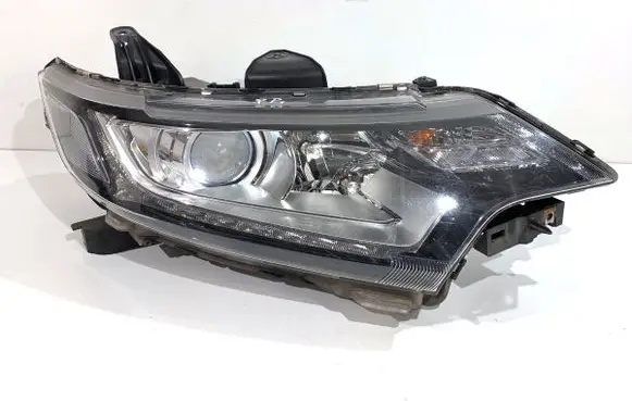 Mitsubishi Outlander Headlight/headlamp 8301C854