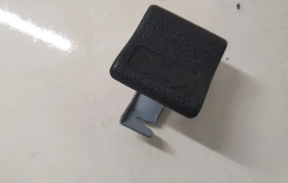 Subaru Outback Engine bonnet (hood) release handle