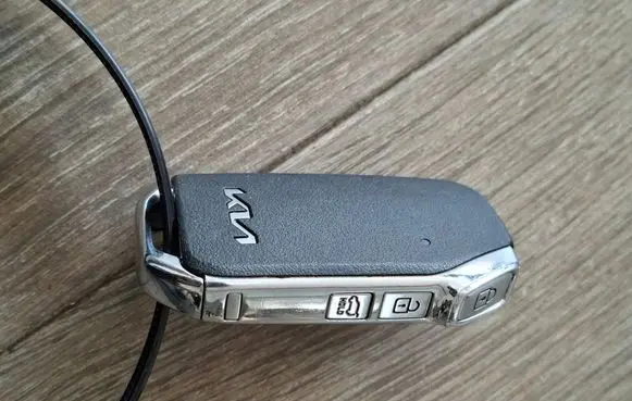 KIA Niro Ignition key/card DWD