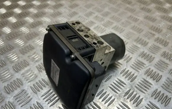 BMW 5 F10 F11 ABS Pump 6799515 3451679951501 6799517