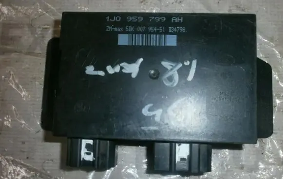 Volkswagen PASSAT B5 Comfort/convenience module 1j0959799ah 5dk00795451