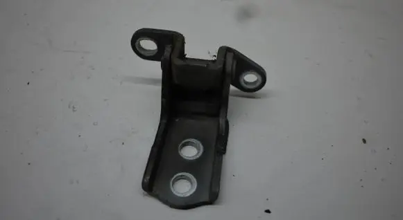 Toyota Avensis T250 Front door upper hinge 