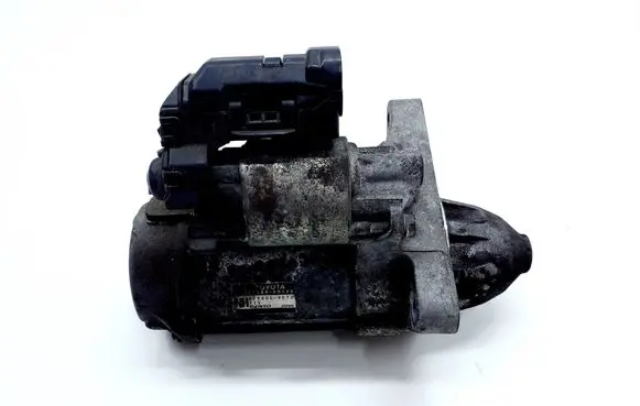 Toyota Auris E180 Starter motor 281000N120