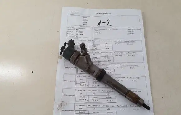 Iveco Daily 3rd gen Fuel injector 504088755