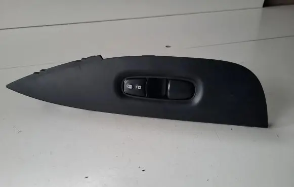 Nissan Qashqai Electric window control switch 809614EA0A
