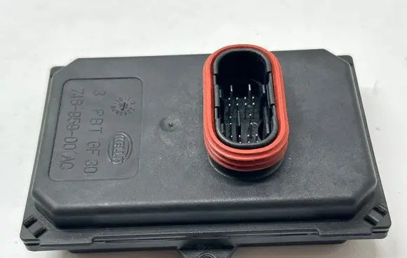 Porsche Cayenne (92A) Headlight ballast module Xenon 74696000AE 5DF01011469AA 7P5941329C