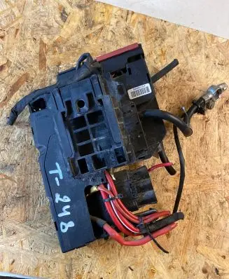 Mercedes-Benz C AMG W204 Positive wiring loom A2075400240