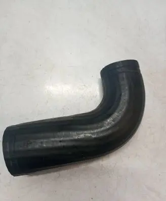 Volvo XC90 Intercooler hose/pipe 08699419
