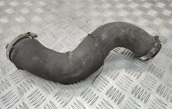 Audi A4 S4 B8 8K Intercooler hose/pipe 8K0145737J