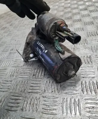 Skoda Octavia Mk2 (1Z) Starter motor