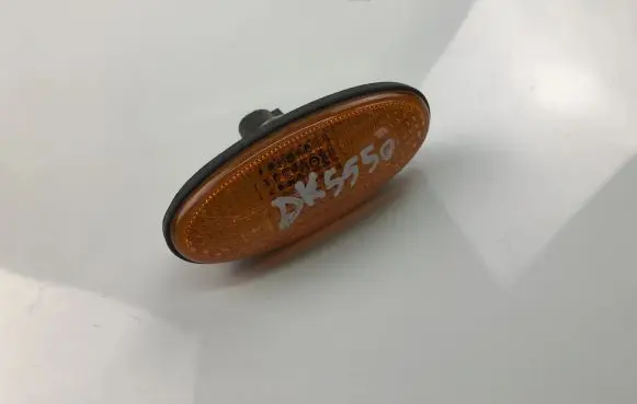Nissan Navara D22 Front fender indicator light 5317