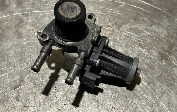Peugeot 308 EGR valve 707794190