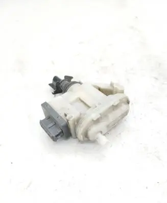 Volkswagen PASSAT B4 Central locking motor 3a0862153b