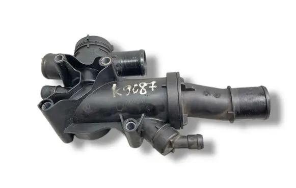 Ford Kuga I Thermostat housing 9656182980