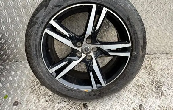 Volvo XC40 R19 alloy rim 31423931