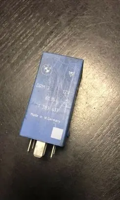 BMW 7 E38 Other relay 1383417