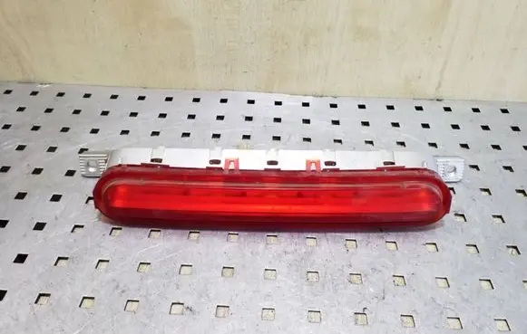 Toyota Corolla Verso AR10 Third/center stoplight 815700F011