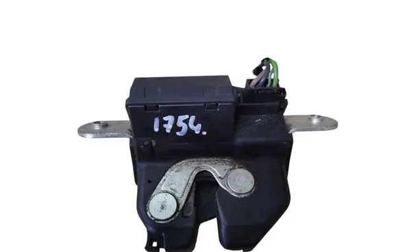 Opel Corsa C Tailgate/trunk/boot lock/catch/latch 55701971
