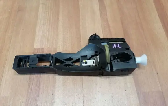 Renault Espace V (RFC) Rear door exterior handle/bracket 806068026R
