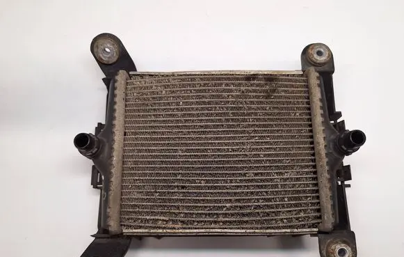 BMW 4 F32 F33 Optional radiator 7628057 17117628057