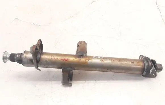 Mercedes-Benz E W124 Steering wheel axle
