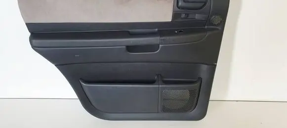 Dodge Durango I Rear door card panel trim 