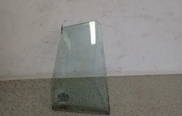 KIA Picanto Sliding door window/glass