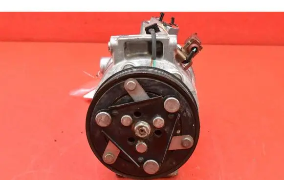 Skoda Fabia Mk1 (6Y) Air conditioning (A/C) compressor (pump) 3Q0816803E
