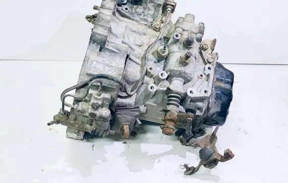 Toyota Avensis Verso Manual 5 speed gearbox 3030044070