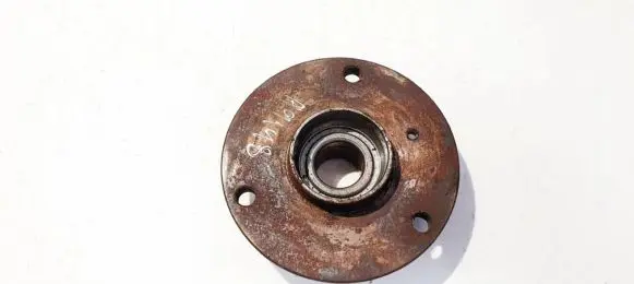 Smart ForTwo I Front wheel hub 0001870v020