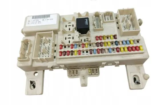 Ford Focus Fuse box set 4M5T-14A073-DJ