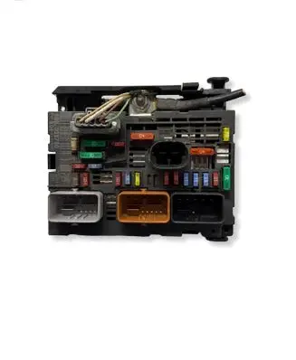 Citroen Berlingo BSM Control unit 9807028780