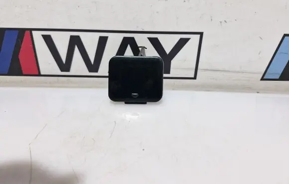 BMW 5 E39 Front tow hook cap/cover 8159353