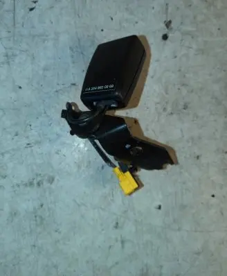 Mercedes-Benz C AMG W204 Rear seatbelt buckle A2048600969