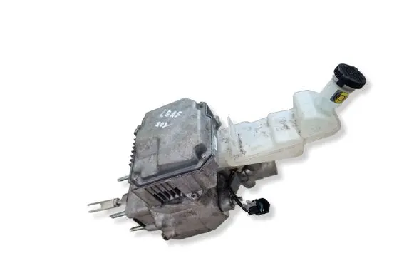 Nissan Leaf II (ZE1) Brake booster EAC103504A