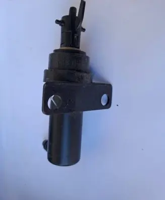 Alfa Romeo Giulia Headlight washer spray nozzle 2860022 E13019734 B637200