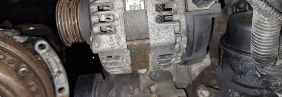 Volvo V50 Generator/alternator 3m5t10300ye 1042103524