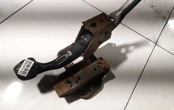 Skoda Roomster (5J) Brake pedal 
