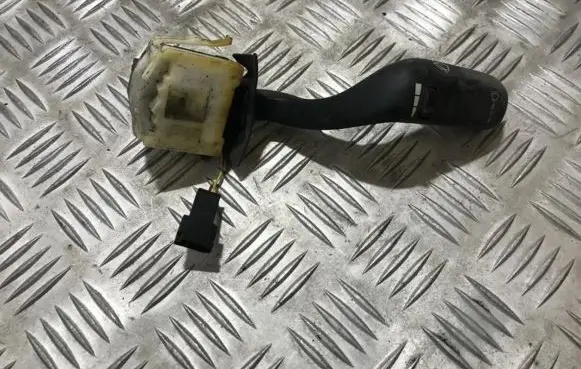 Saab 900 Wiper control stalk 