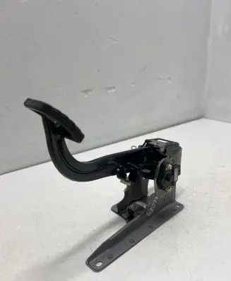 Clutch pedal