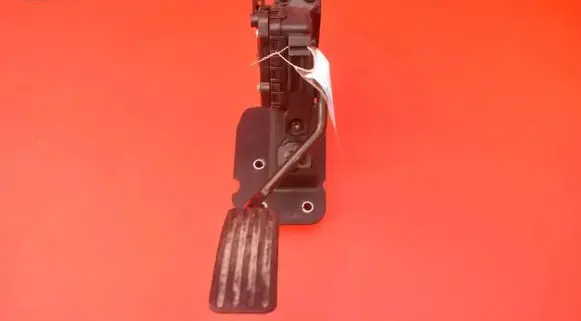 Jaguar S-Type Accelerator throttle pedal 2R83-9F836-C