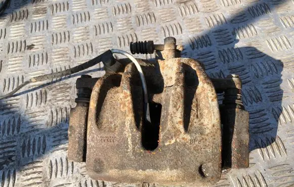 Land Rover Range Rover Sport L320 Front brake caliper