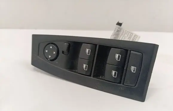 BMW 2 F46 Electric window control switch 9297347